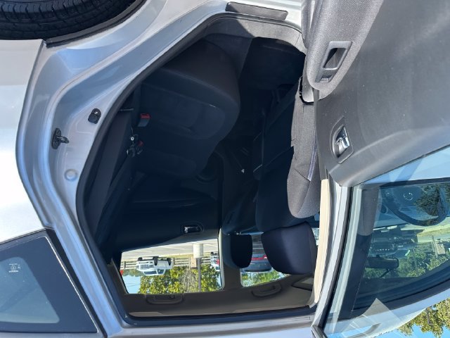 Used 2014 Nissan Rogue S w/ Convenience Package FWD image 14