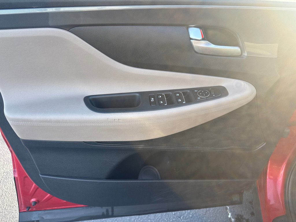 Used 2021 Hyundai Santa Fe SEL image 13