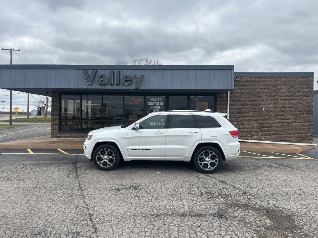 Used 2019 Jeep Grand Cherokee Overland AWD/4WD image 5