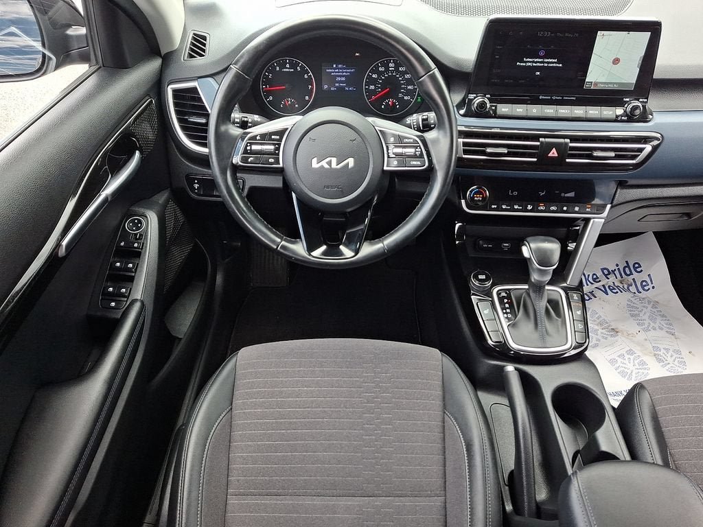 Used 2023 Kia Seltos Nightfall Edition AWD/4WD image 13