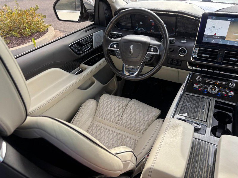 Used 2020 Lincoln Navigator Black Label AWD/4WD image 13