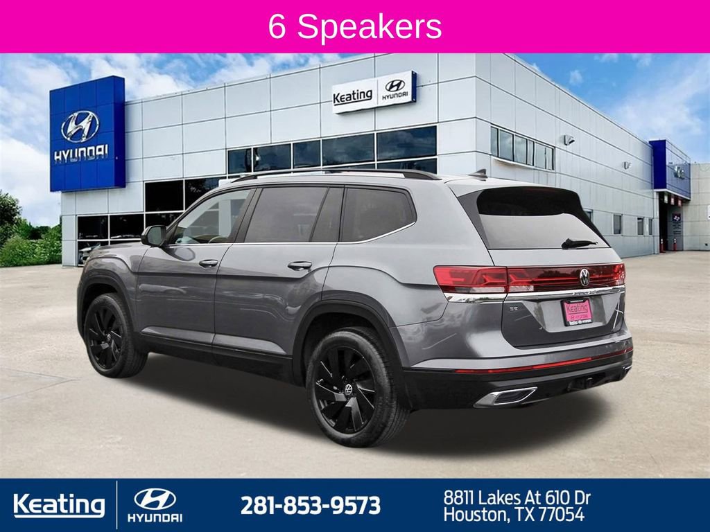Used 2024 Volkswagen Atlas SE w/ Black Wheel Package image 7