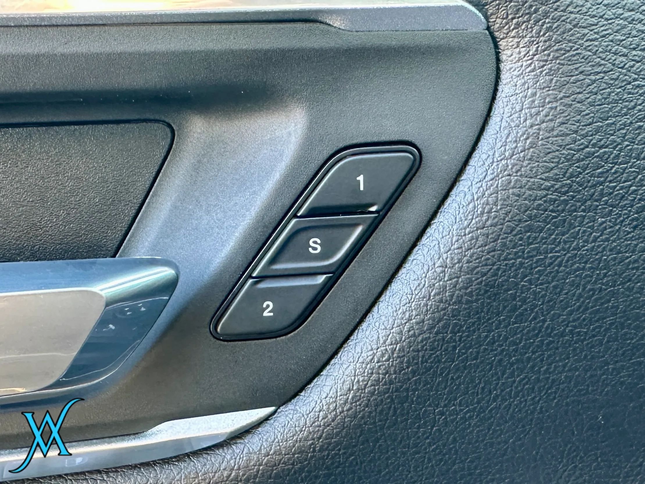 Used 2020 RAM 1500 Laramie AWD/4WD image 41