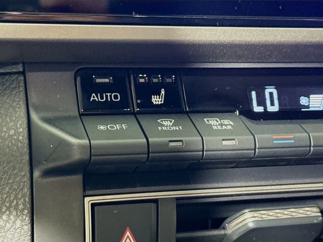 Certified 2026 Toyota Camry XLE FWD image 19
