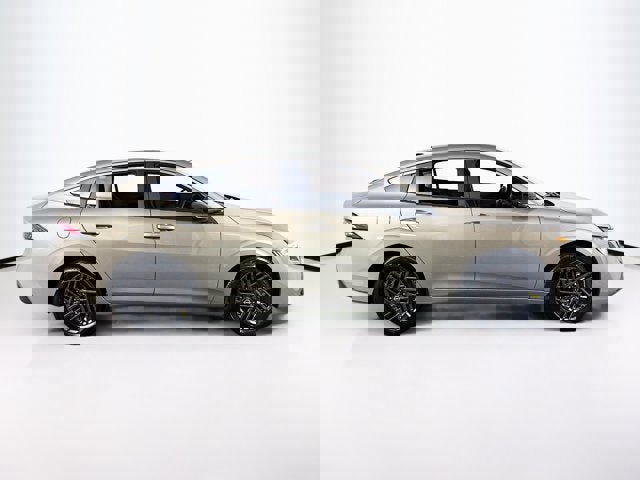 New 2026 Nissan Sentra SV image 4