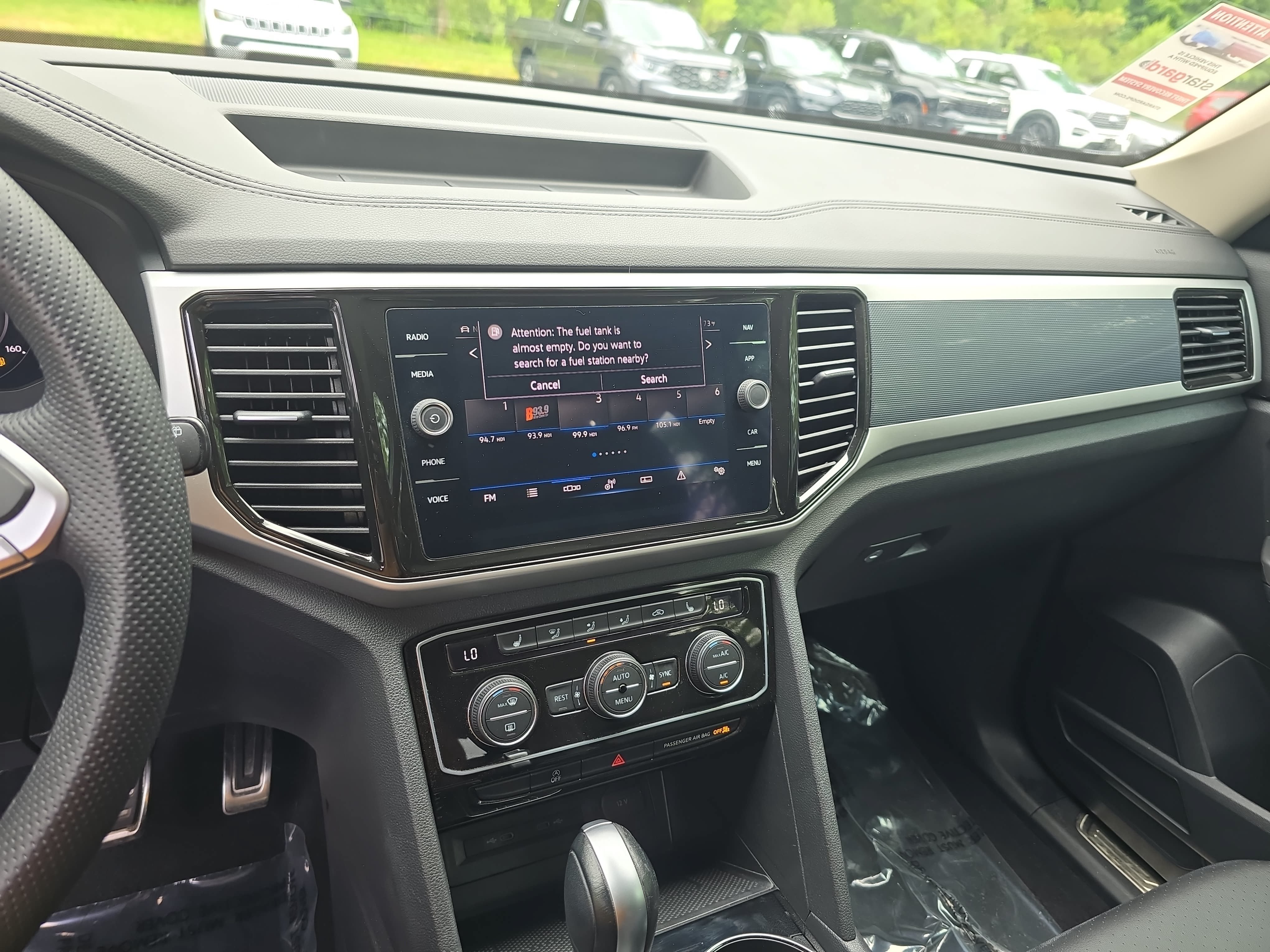 Used 2022 Volkswagen Atlas SEL R-Line AWD/4WD image 21
