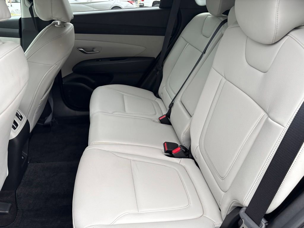 Certified 2025 Hyundai Tucson SEL FWD image 18