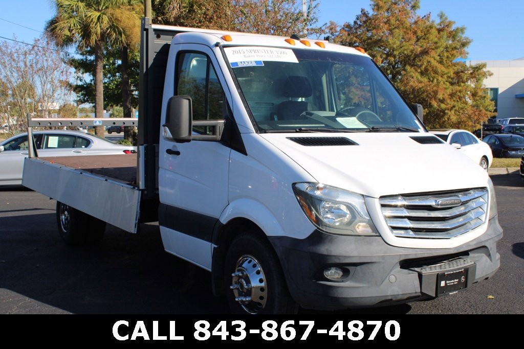 Used 2015 Freightliner Sprinter 3500 image 17