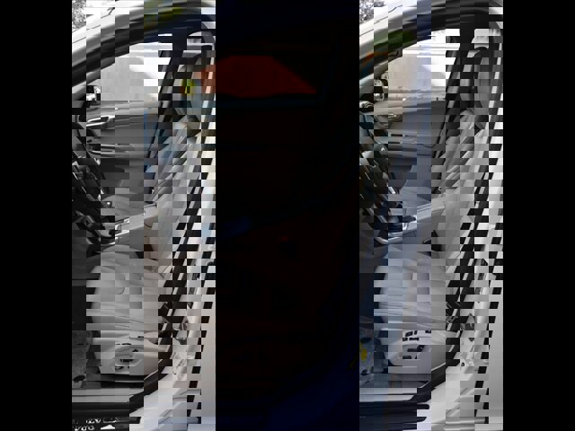 Used 2014 Volvo XC60 T6 image 14