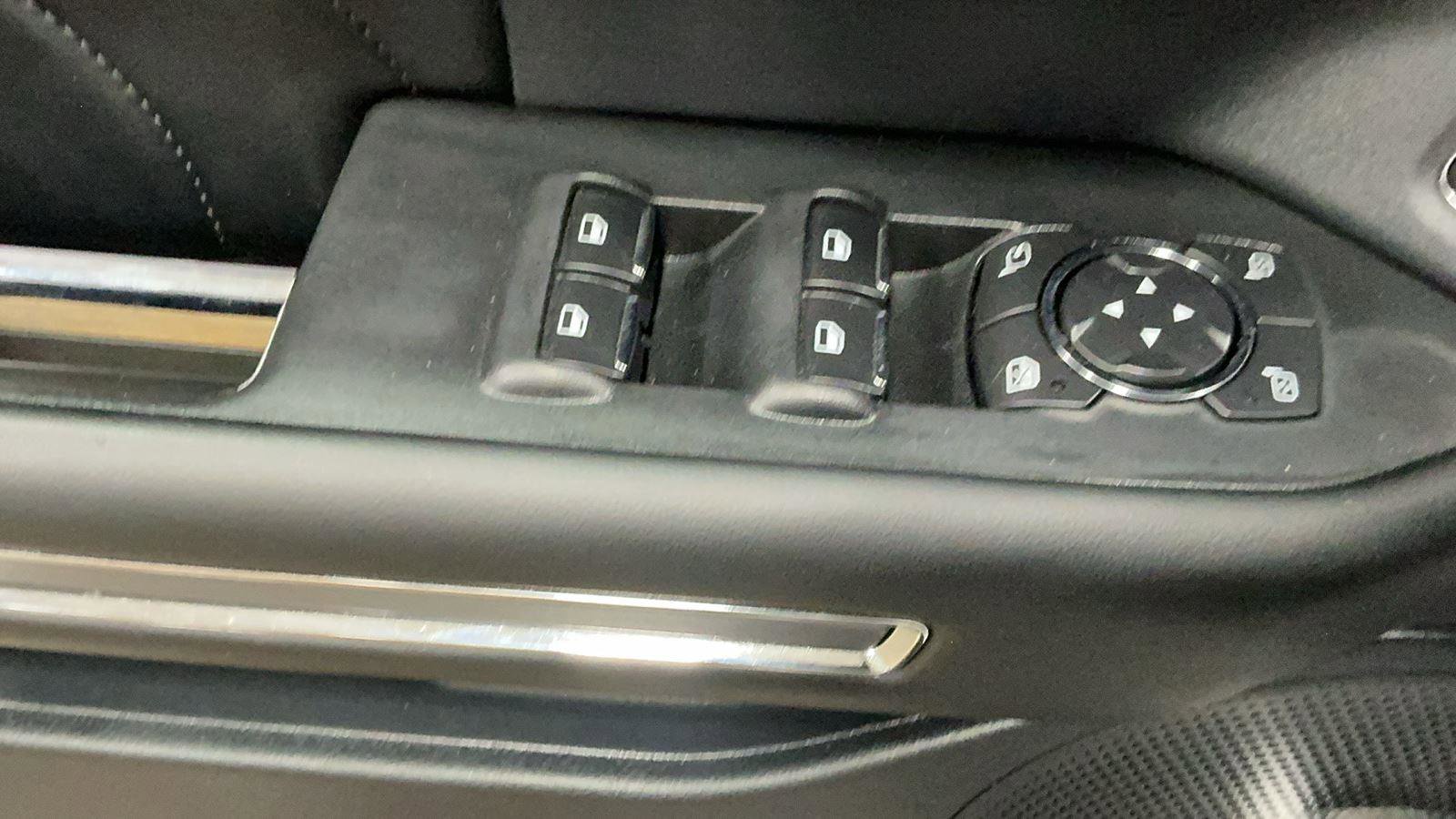 Certified 2021 Ford Expedition Platinum image 18