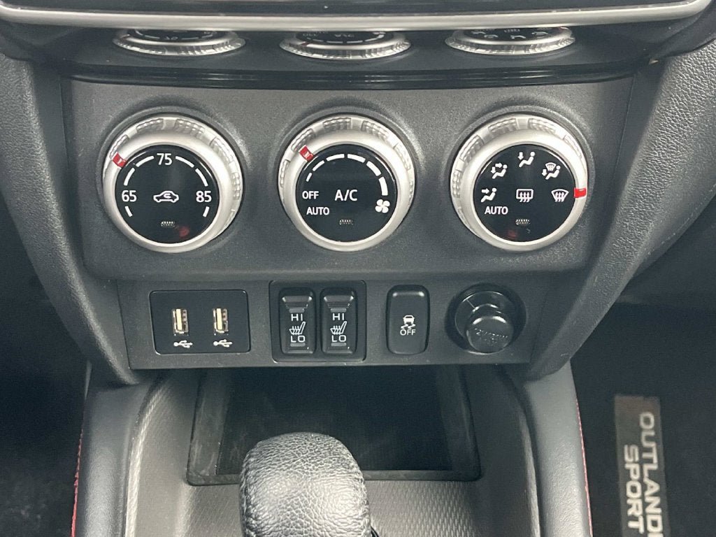 Used 2024 Mitsubishi Outlander Sport SE AWD/4WD image 13