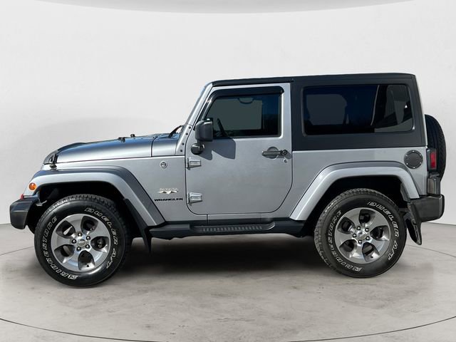 Used 2017 Jeep Wrangler Sahara w/ Trailer Tow Group AWD/4WD image 2