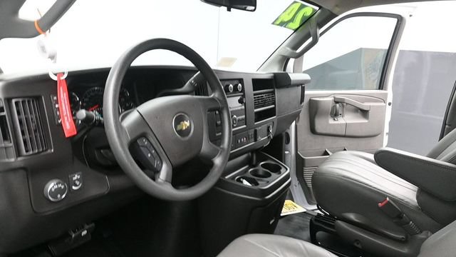 Used 2024 Chevrolet Express 3500 LS RWD image 20