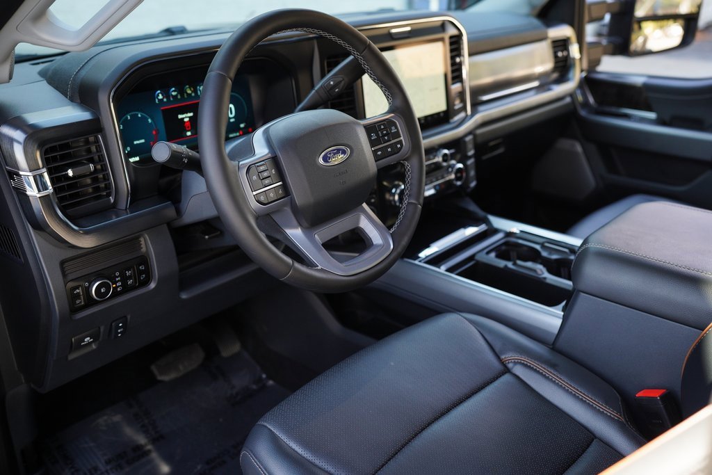 Used 2025 Ford F350 Lariat image 20