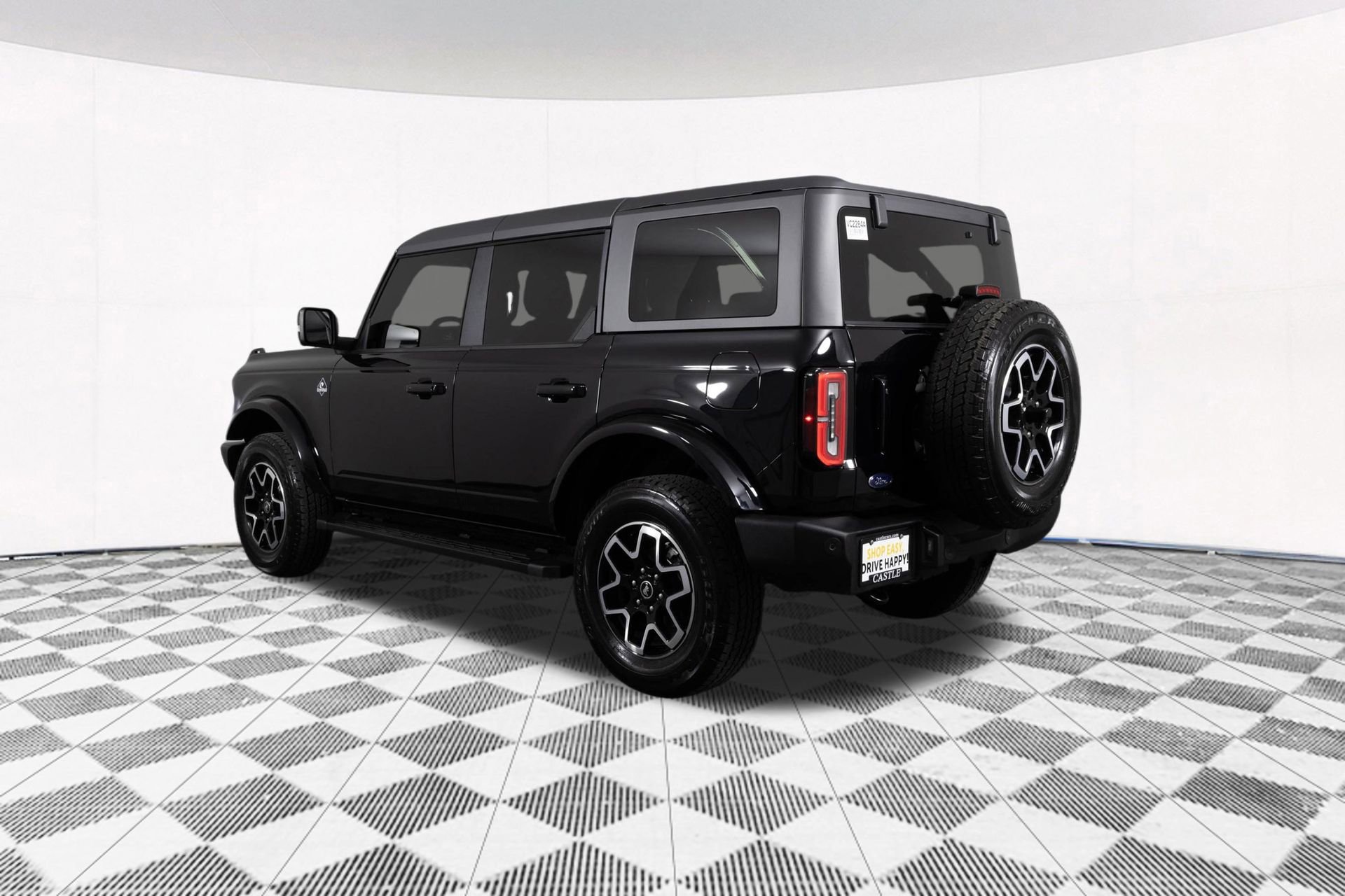 Used 2024 Ford Bronco Outer Banks AWD/4WD image 14