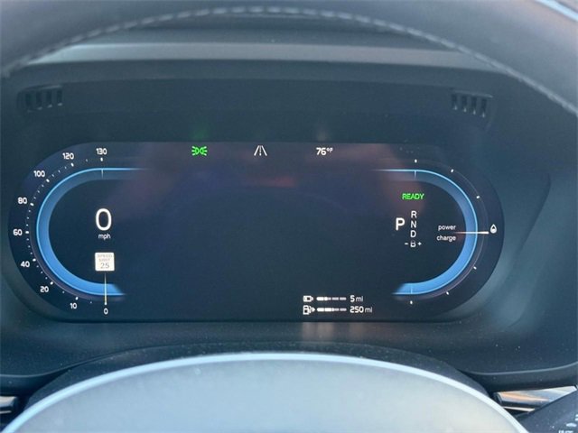 Used 2022 Volvo XC60 T8 Inscription w/ Advanced Package image 22