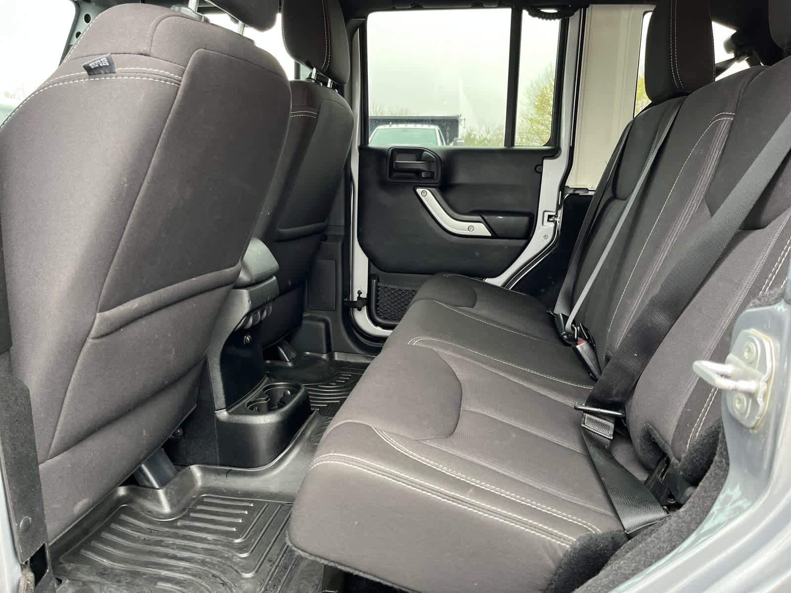 Used 2013 Jeep Wrangler Unlimited Rubicon w/ Connectivity Group image 20