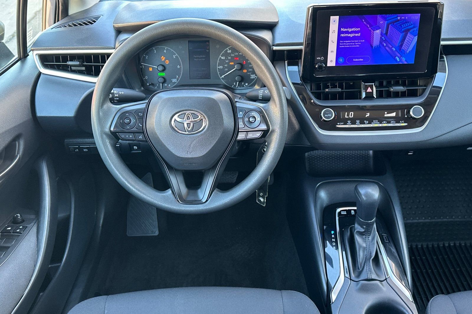 Used 2023 Toyota Corolla LE image 14