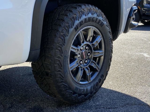 Used 2024 GMC Sierra 1500 AT4X image 11