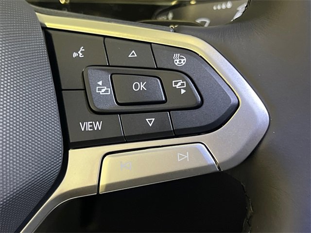 New 2026 Volkswagen Atlas Cross Sport SEL Premium R-Line image 15