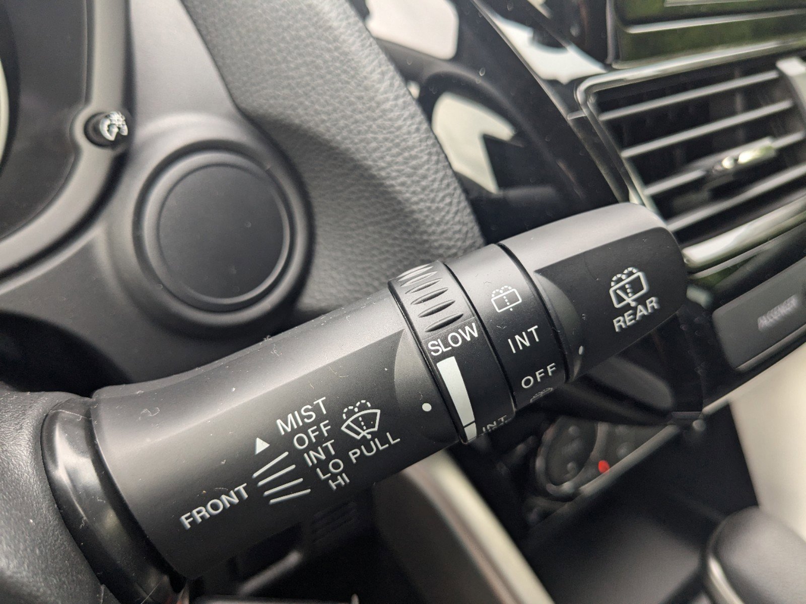New 2024 Mitsubishi Eclipse Cross ES image 26