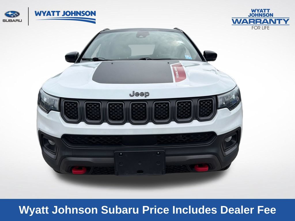 Used 2023 Jeep Compass Trailhawk AWD/4WD image 11