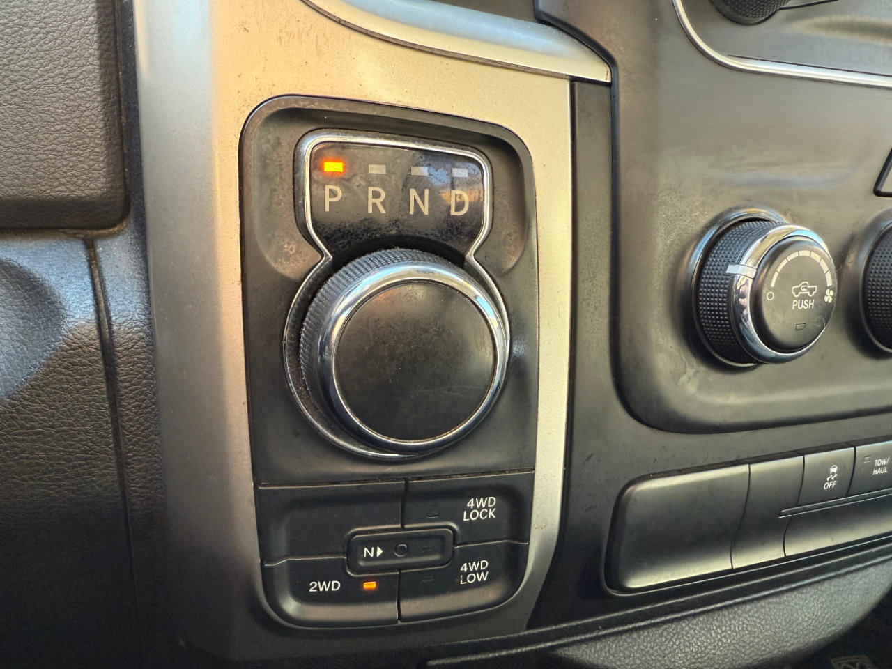 Used 2016 RAM 1500 Classic SLT image 36