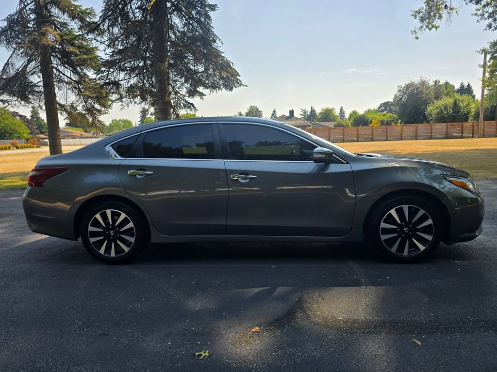 Used 2018 Nissan Altima 2.5 SL FWD image 7