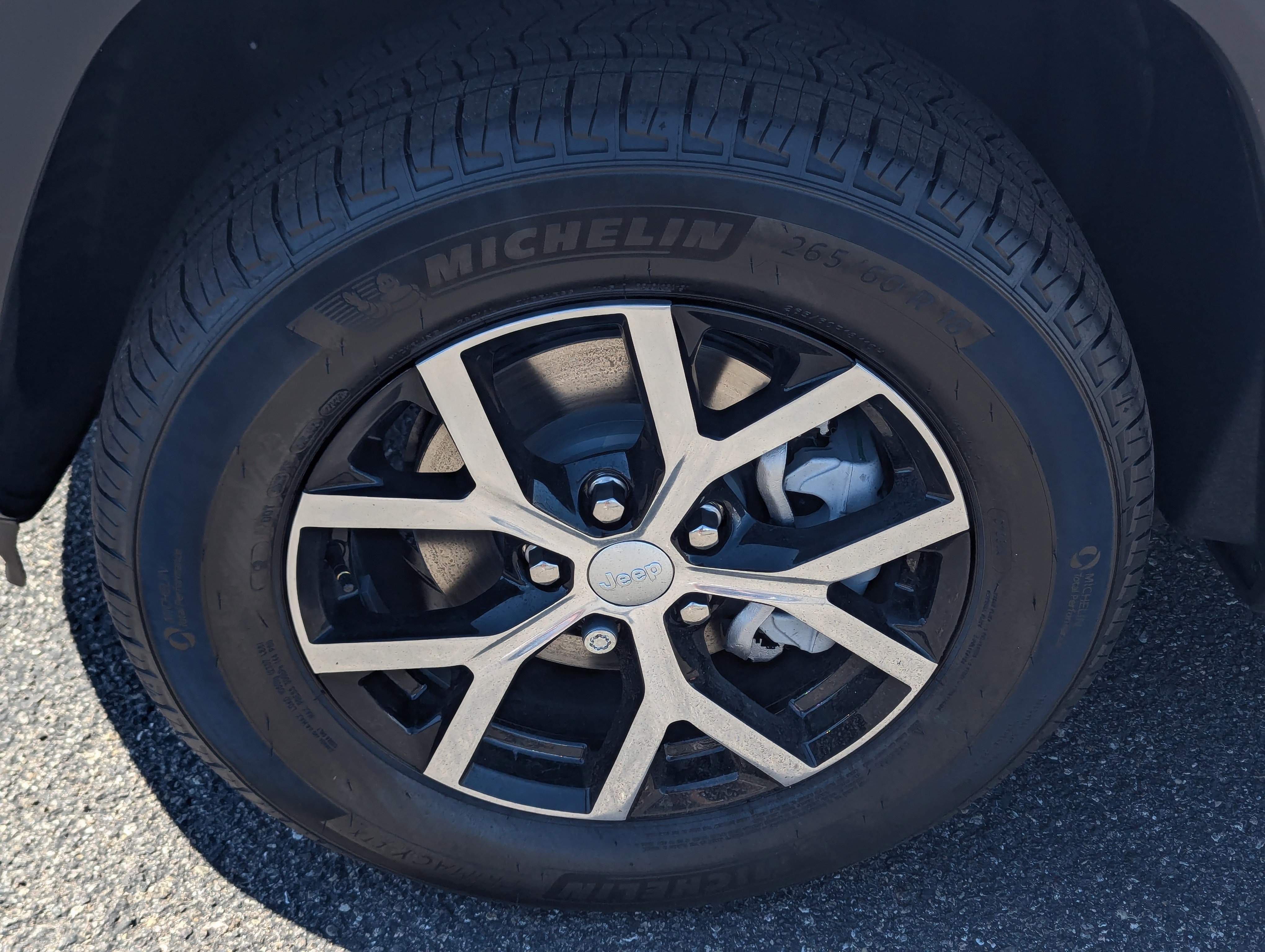 New 2025 Jeep Grand Cherokee Limited w/ Trailer Tow Package image 7