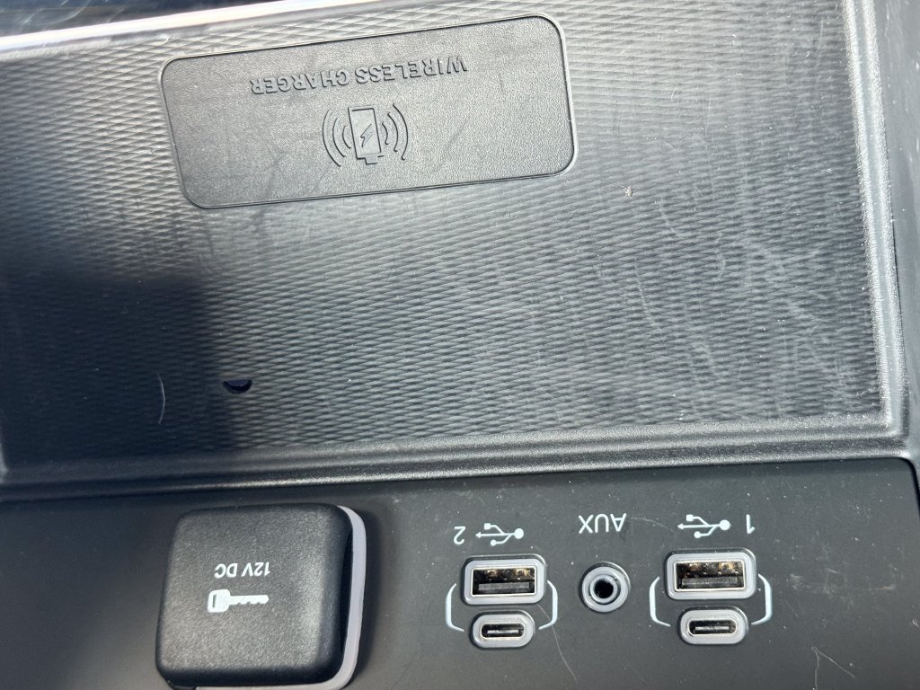 Used 2023 Jeep Grand Cherokee L Laredo AWD/4WD image 28
