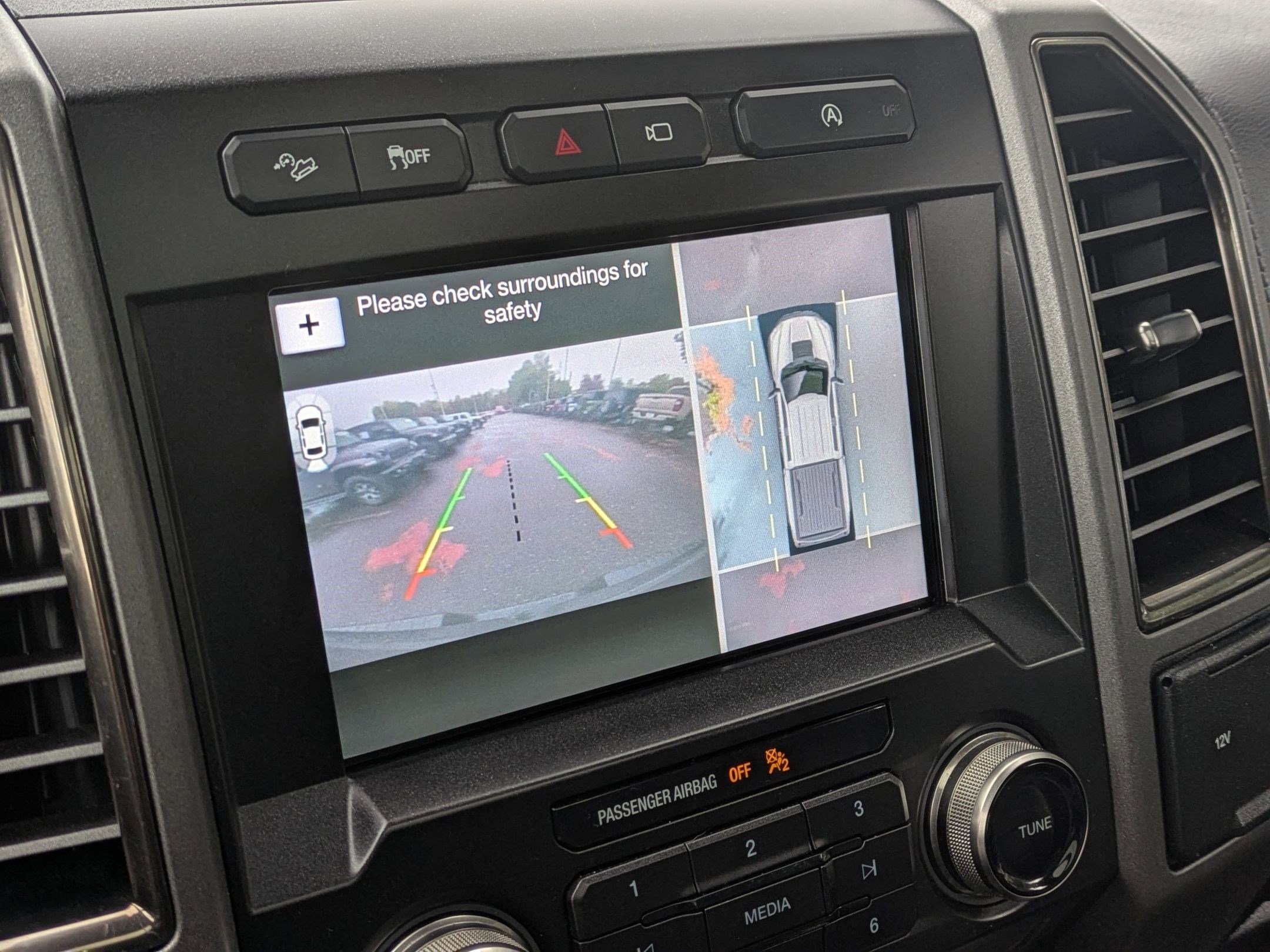 Used 2018 Ford F150 Raptor w/ Equipment Group 802A Luxury image 14