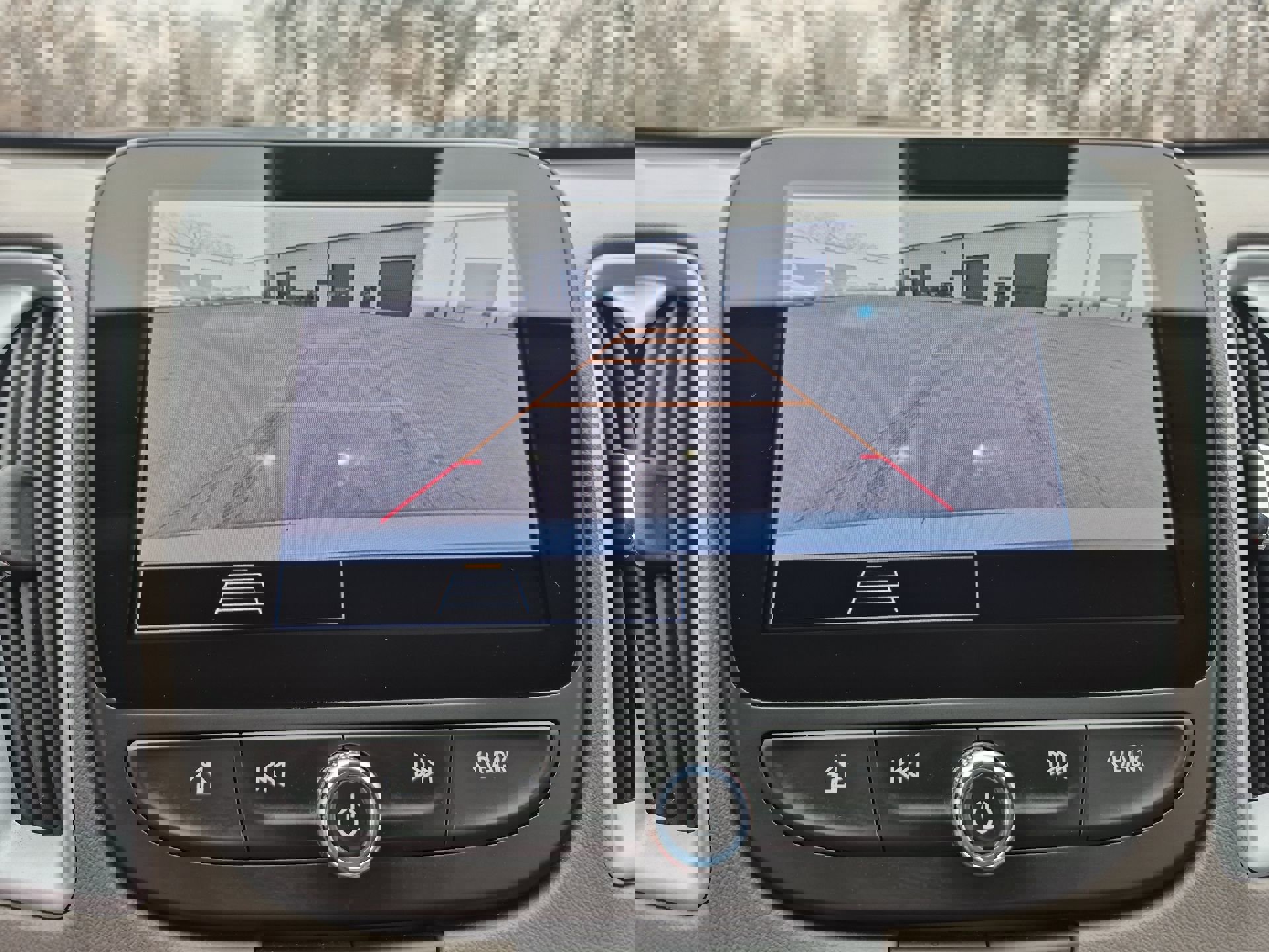 Used 2023 Chevrolet Malibu LT image 15