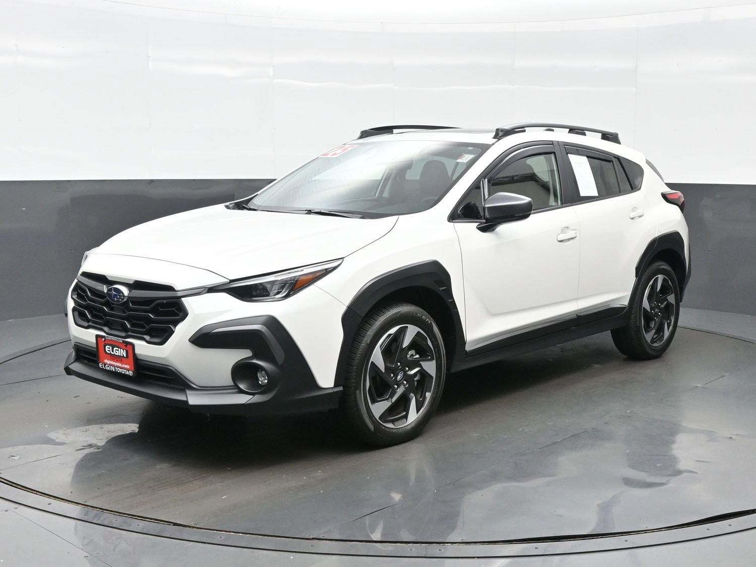 Used 2025 Subaru Crosstrek 2.5i Limited AWD/4WD image 2