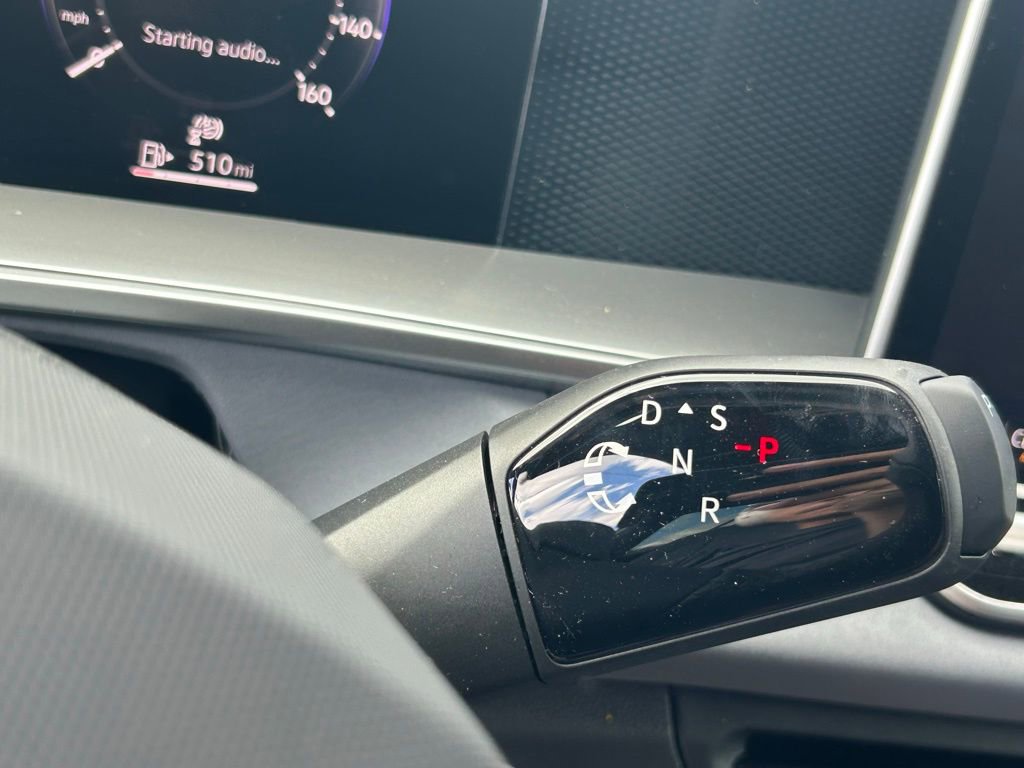 New 2026 Volkswagen Tiguan SE R-Line image 28