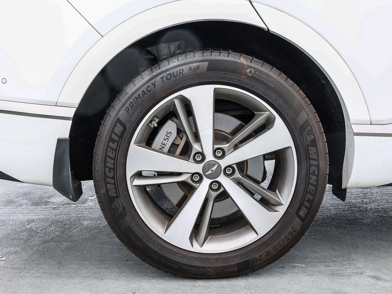 Used 2023 Genesis GV80 3.5T image 8