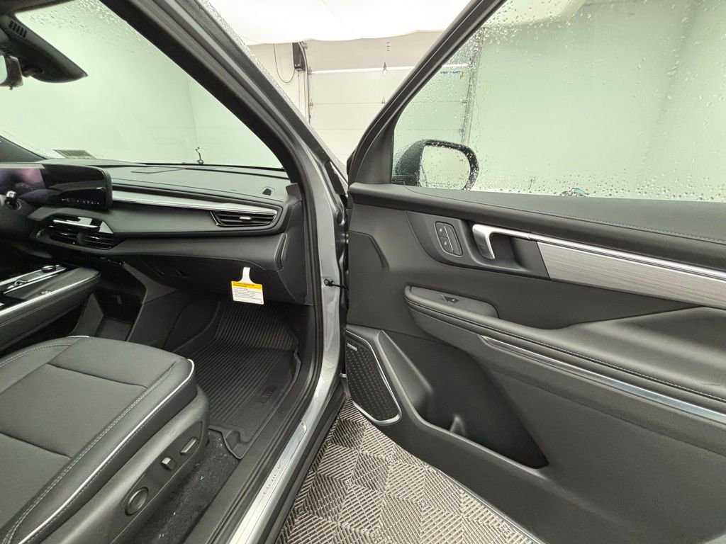 New 2026 Buick Enclave Preferred w/ Power Package image 38