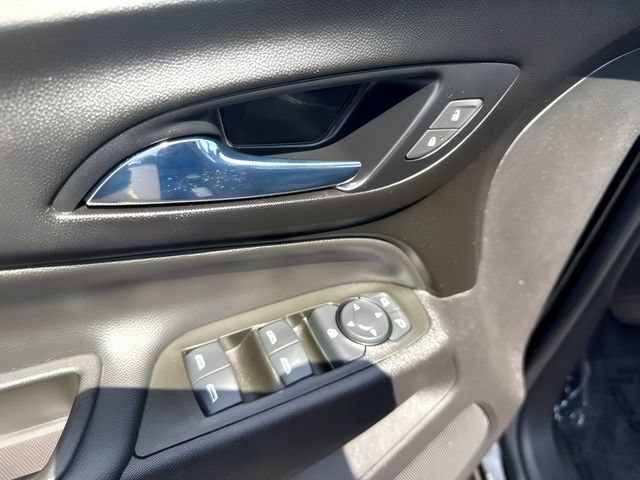 Used 2021 Chevrolet Equinox LT AWD/4WD image 14