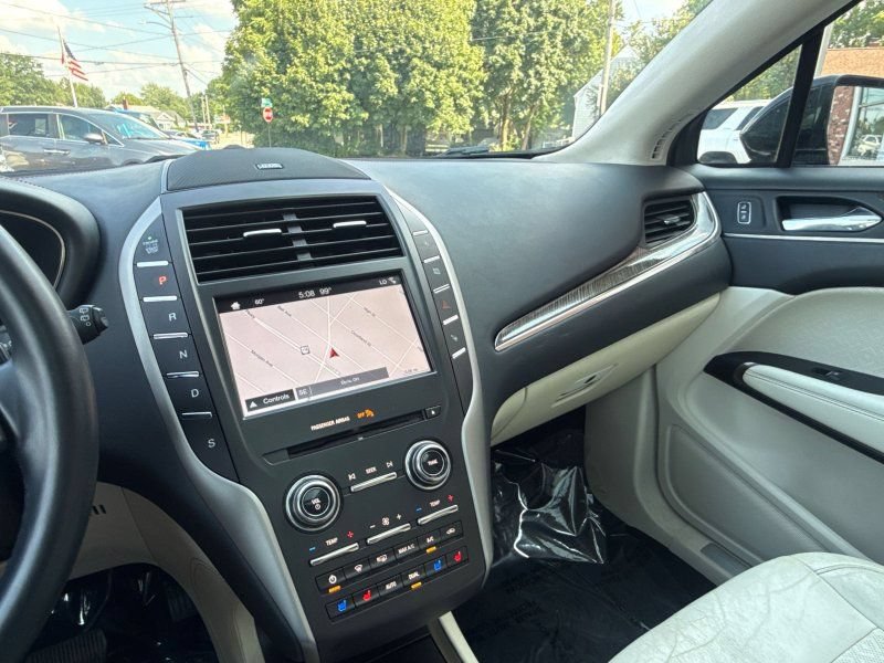 Used 2017 Lincoln MKC Black Label FWD image 24