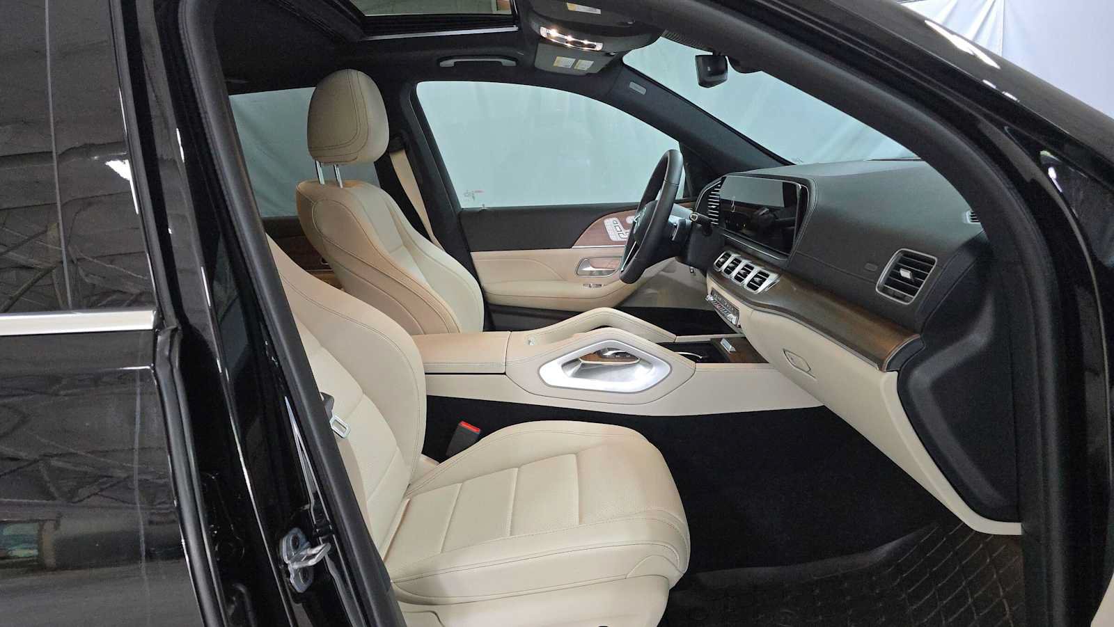 Certified 2026 Mercedes-Benz GLE 350 4MATIC image 10