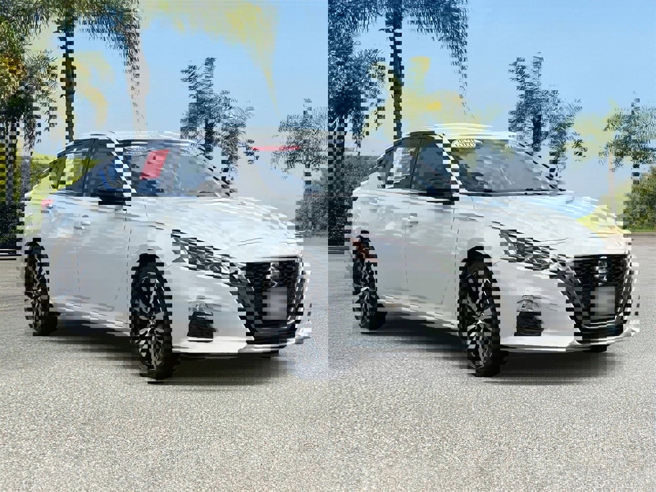 Certified 2022 Nissan Altima 2.5 SR image 6