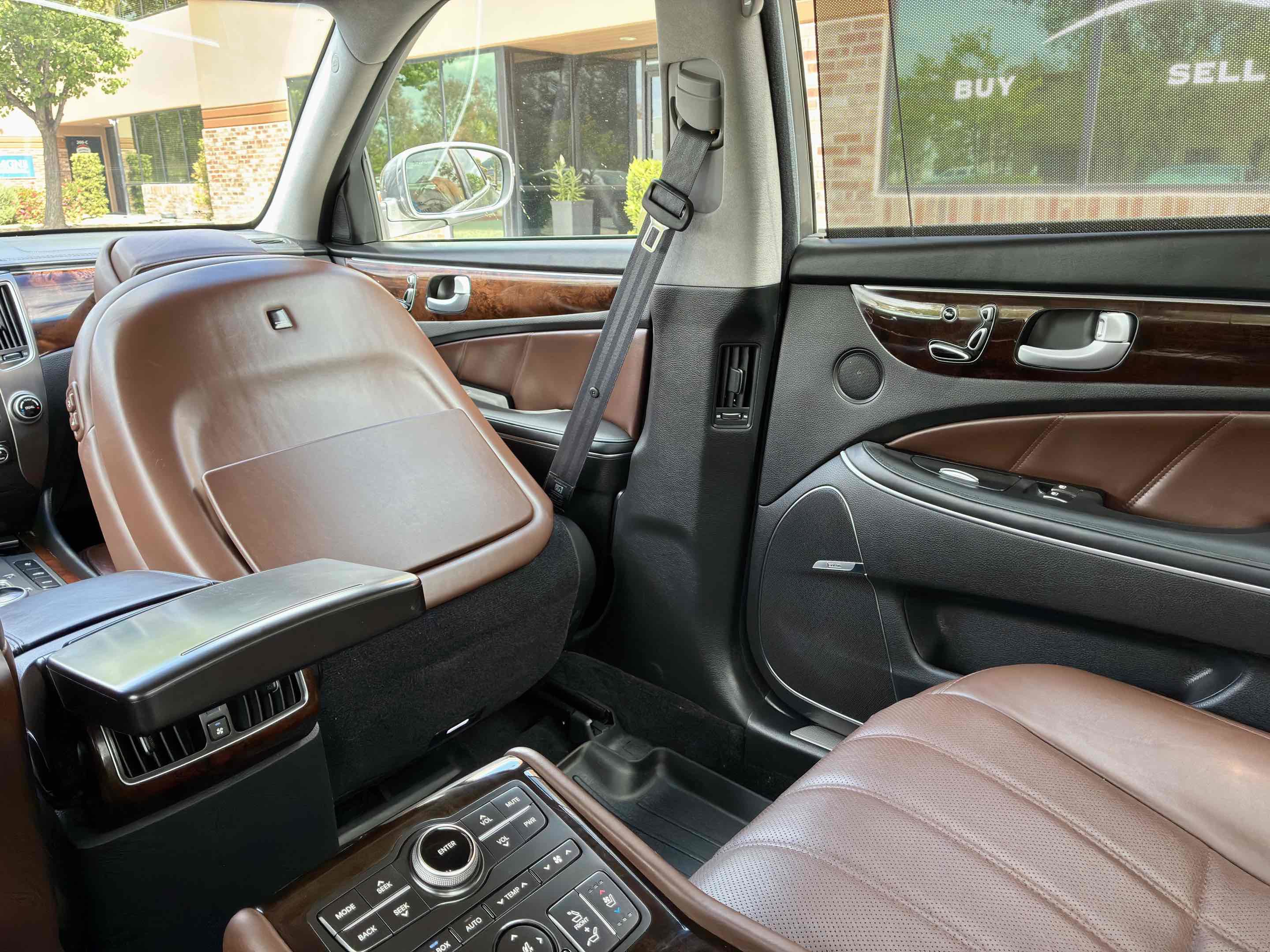 Used 2012 Hyundai Equus Ultimate RWD image 44