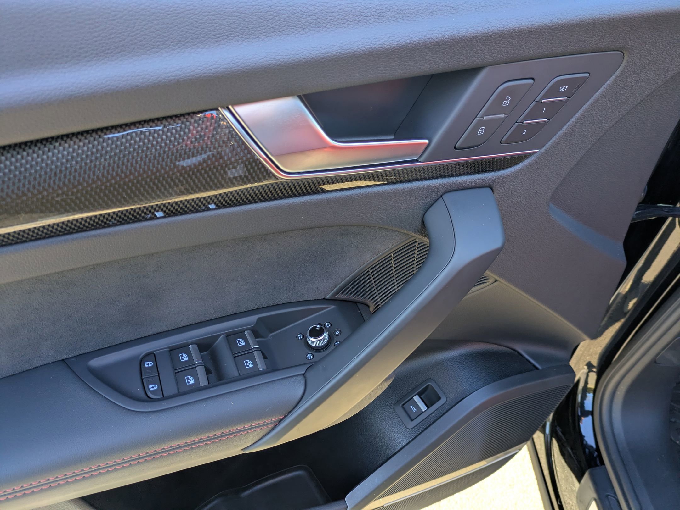 Used 2024 Audi SQ5 Premium Plus w/ Premium Plus Package image 15