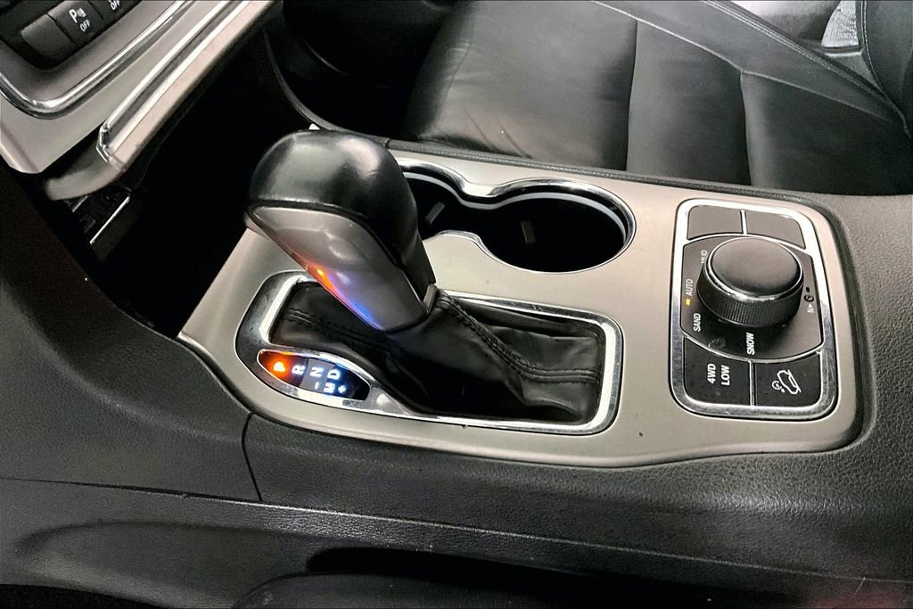 Used 2018 Jeep Grand Cherokee Limited image 15