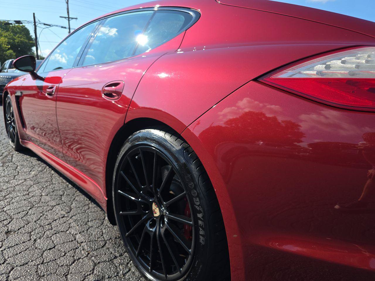 Used 2013 Porsche Panamera GTS AWD/4WD image 39