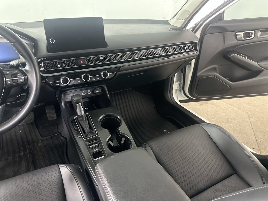 Used 2024 Honda Civic Touring image 19