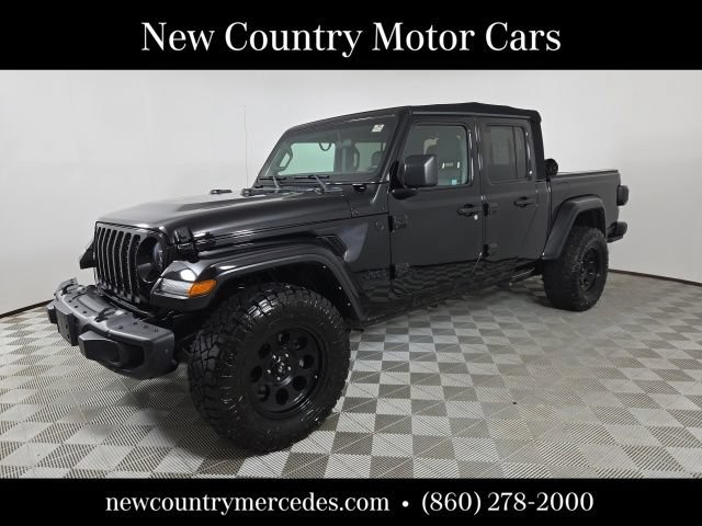 Used 2021 Jeep Gladiator Sport AWD/4WD image 3