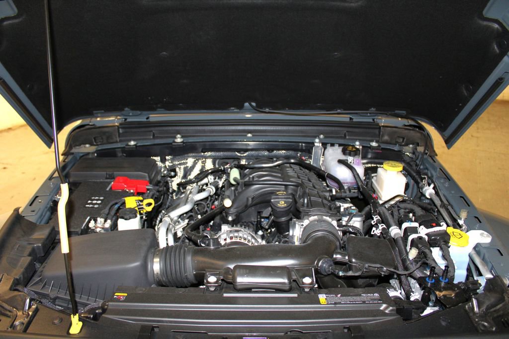 New 2025 Jeep Gladiator Sport image 40