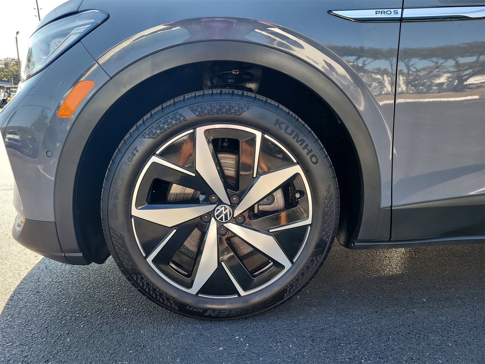 Used 2023 Volkswagen ID.4 Pro S image 10