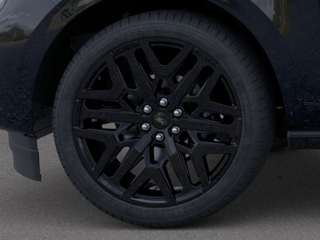 New 2026 Ford Expedition Max Platinum w/ Stealth Performance Package AWD/4WD image 42