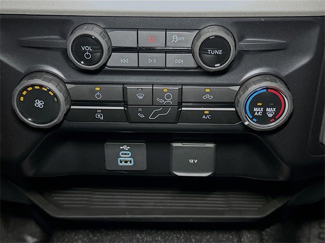 New 2025 Ford F250 XL w/ XL Chrome Package image 10
